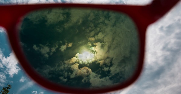 YOU, ME & UV – CATARACT PREVENTION YOU, ME & UV – CATARACT PREVENTION
